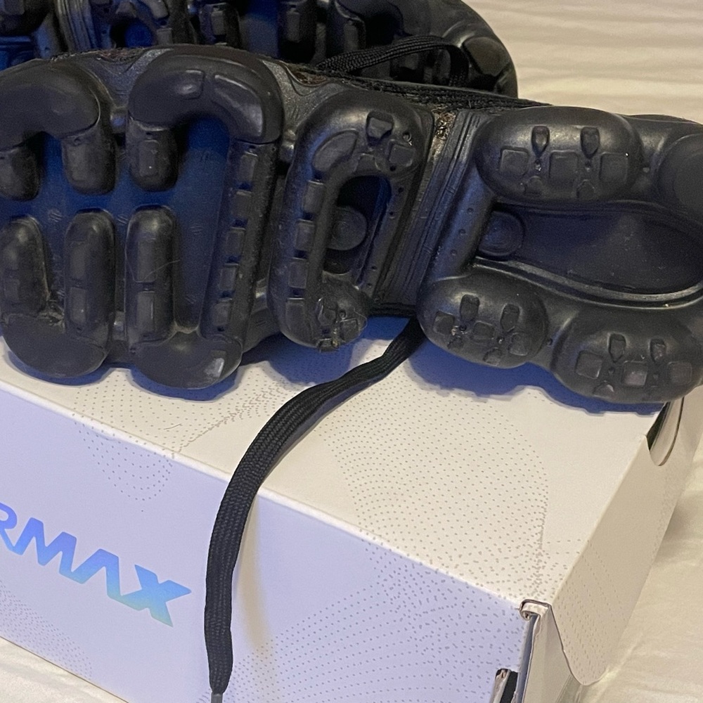 Nike VaporMax Black woman’s Flyknit 3